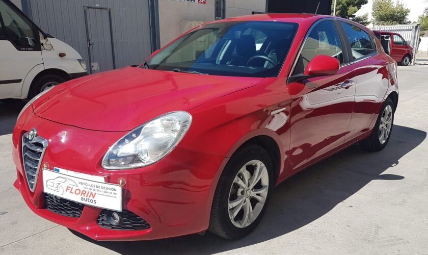 ALFA ROMEO GUILIETTA 1.6 HDI – 105 CV AÑO 2013