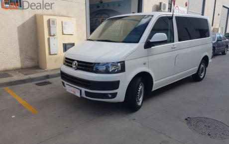 Volkswagen T5 2.0 tdi Año 2010