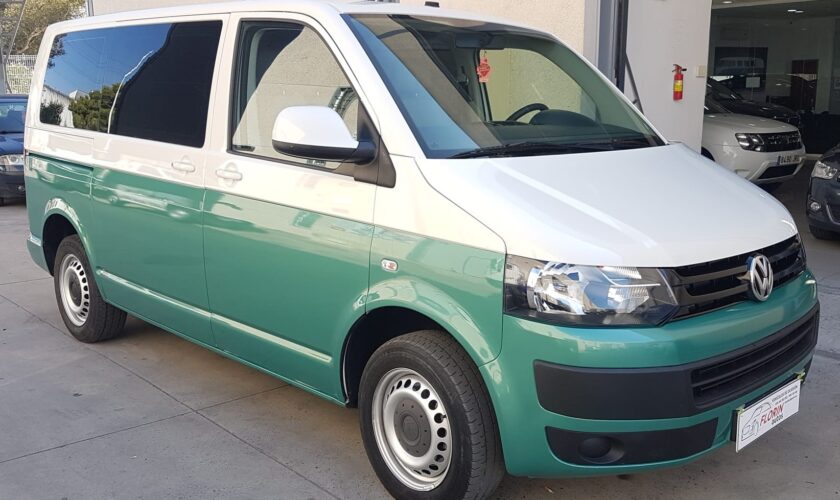 VOLKSWAGEN TRANSPORTER T5 2.0 TDi – 84 CV AÑO 2010