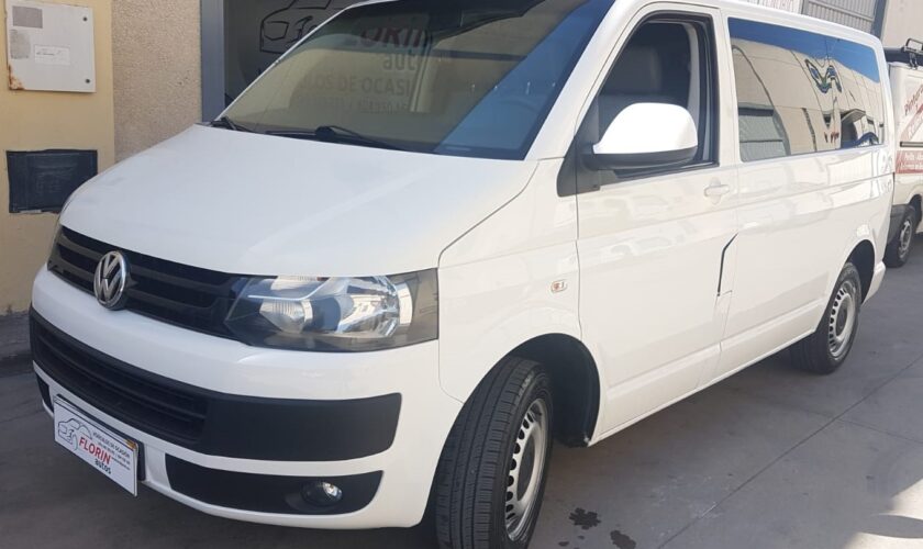 VOLKSWAGEN T5 AÑO 2011