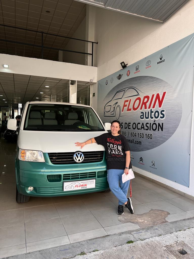 Volkswagen Transporter T5, (1.9 Tdi - 102 CV, Año 2008)